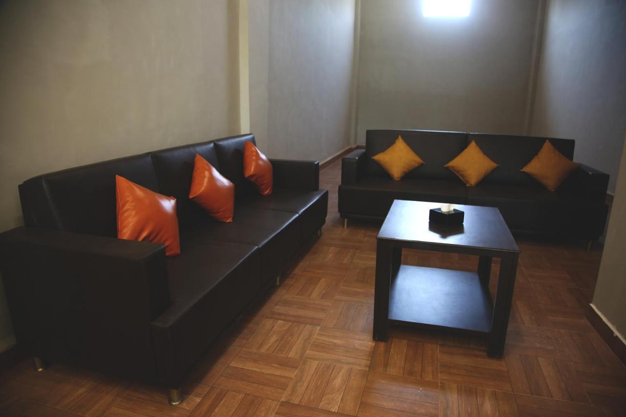 Elite Inn Lonavala Exteriér fotografie