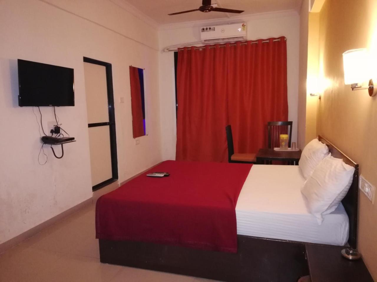 Elite Inn Lonavala Exteriér fotografie